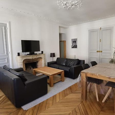 3 Pieces 4****, Au Coeur Du Quartier Historique Lägenhet Versailles Exteriör bild